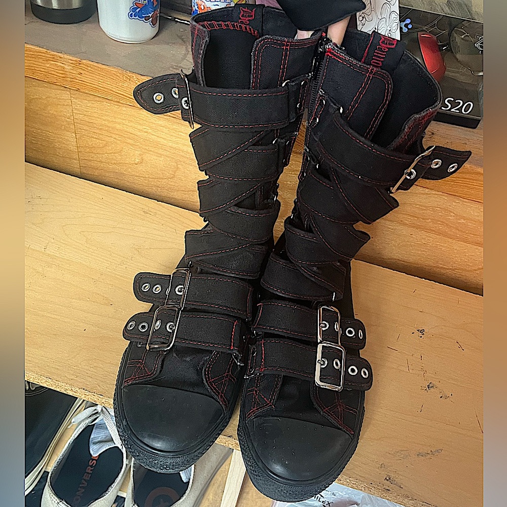 LIMITED Demonia Deviant 207
